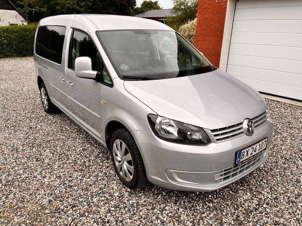 VW Caddy 1,6 TDi 102 Trendline BMT 4d