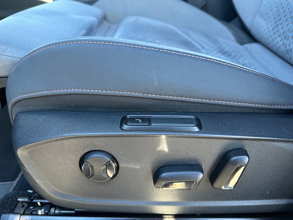 Cupra Born 58 Dinamica Pack High 5d