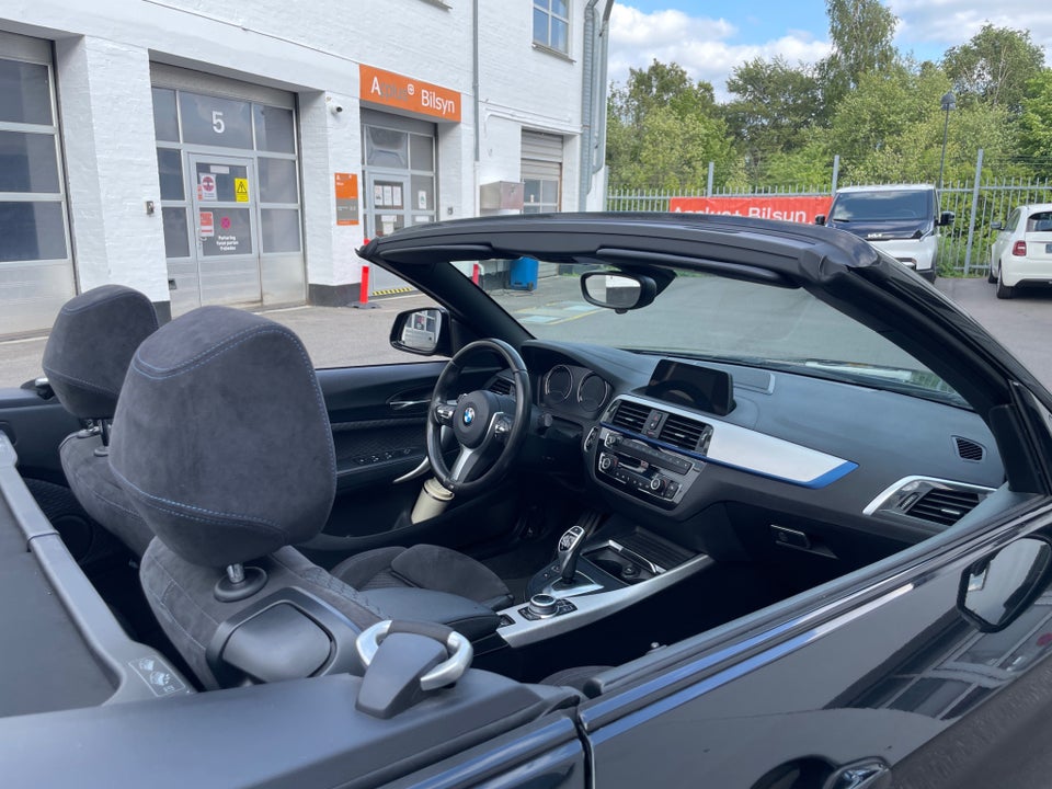 BMW 220i 2,0 Cabriolet M-Sport aut. 2d