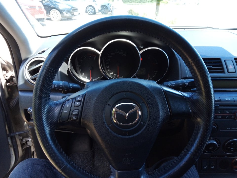 Mazda 3 2,0 Sport 5d