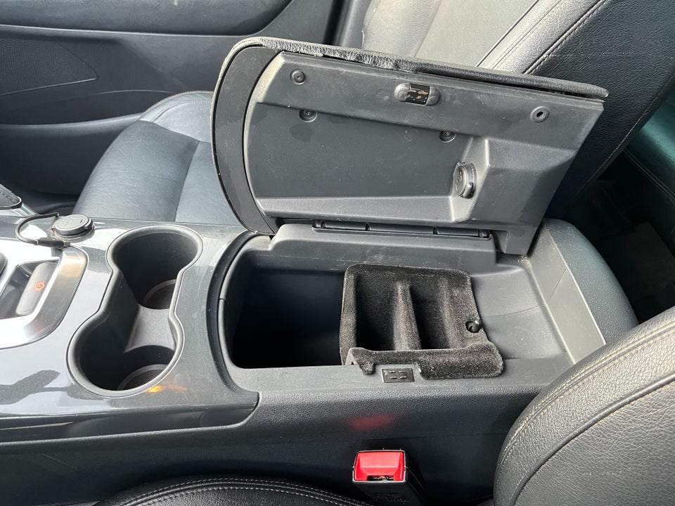 Peugeot 3008 1,6 HDi 112 Premium+ 5d