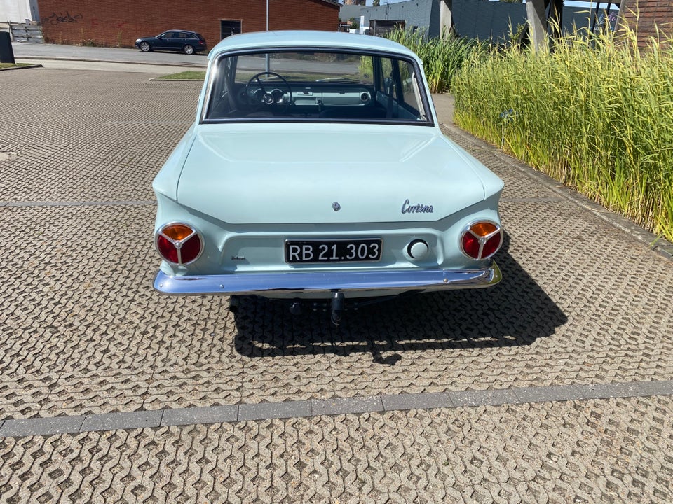Ford Cortina 1,2 De Luxe 2d