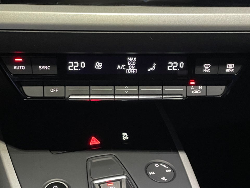 Audi Q4 e-tron 35  5d