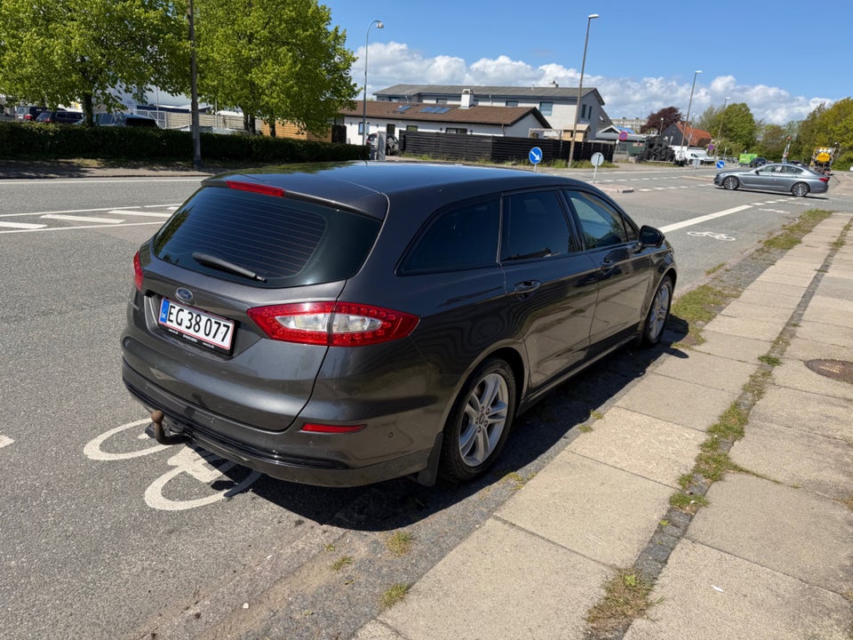 Ford Mondeo 2,0 TDCi 150 Titanium aut. 5d