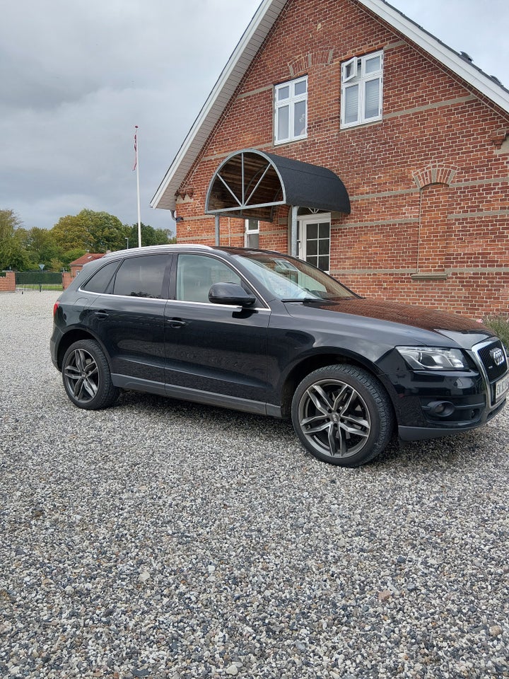 Audi Q5 3,0 TDi 240 quattro S-tr. 5d