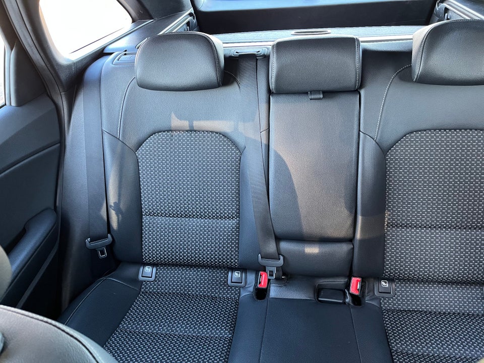 Kia Ceed 1,6 PHEV Upgrade SW DCT 5d