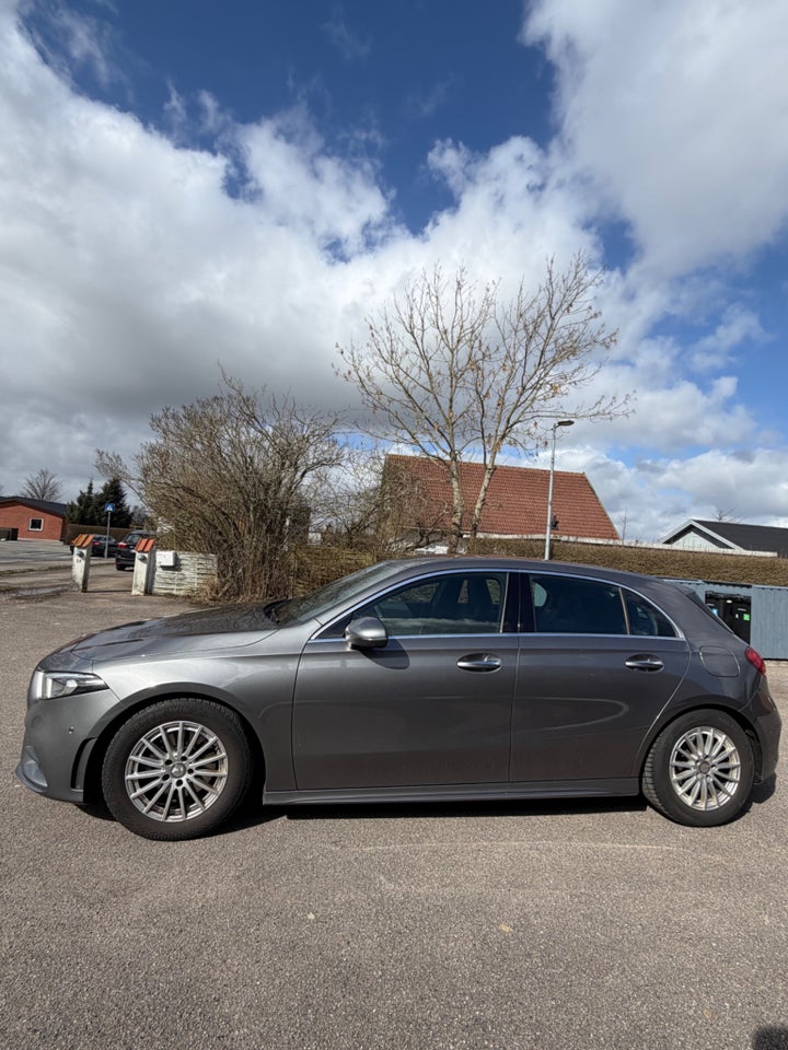 Mercedes A200 1,3 AMG Line aut. 5d