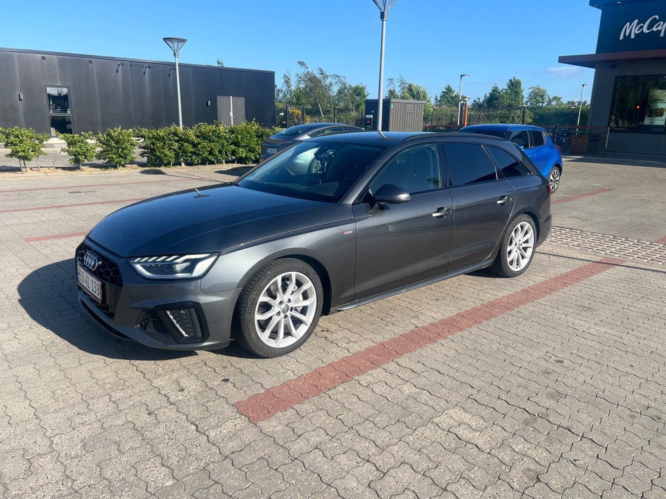 Audi A4 40 TDi S-line Avant S-tr. 5d
