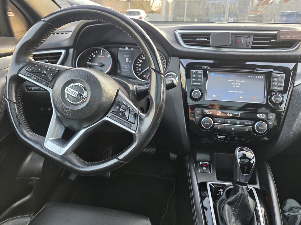 Nissan Qashqai 1,6 dCi 130 Tekna X-tr. 5d