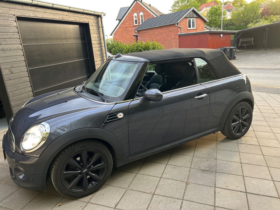 MINI Cooper 1,6 Cabriolet 2d