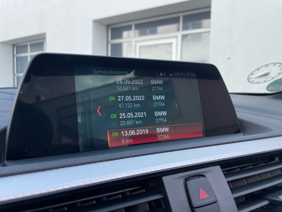 BMW 220i 2,0 Cabriolet M-Sport aut. 2d