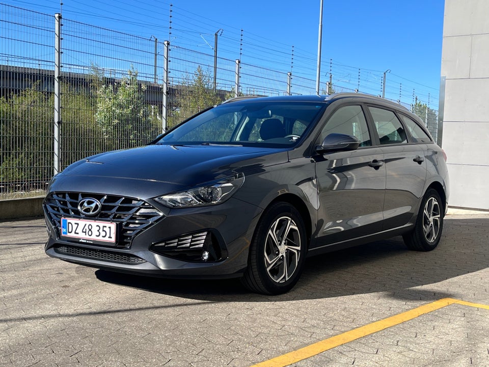 Hyundai i30 1,0 T-GDi Essential stc. 5d