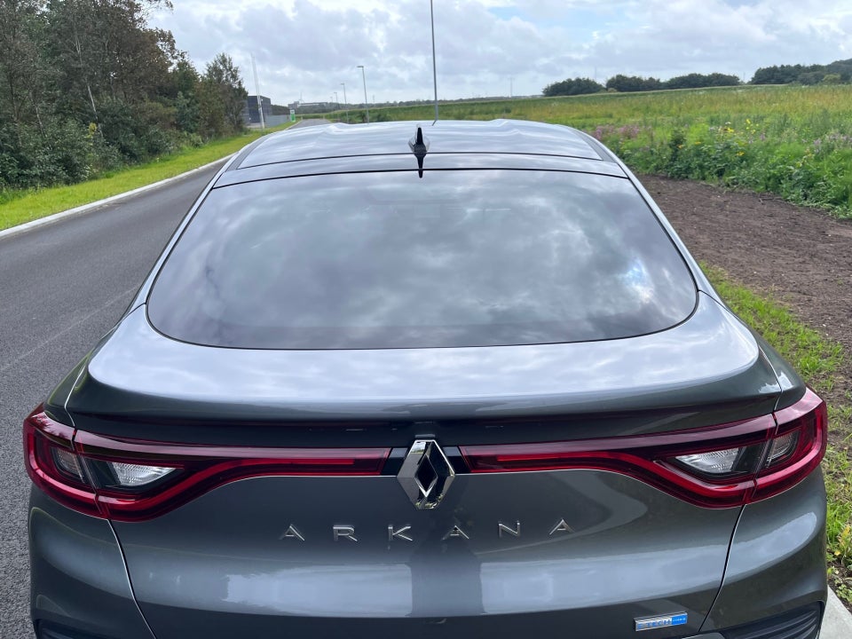 Renault Arkana 1,6 E-Tech Intens 5d