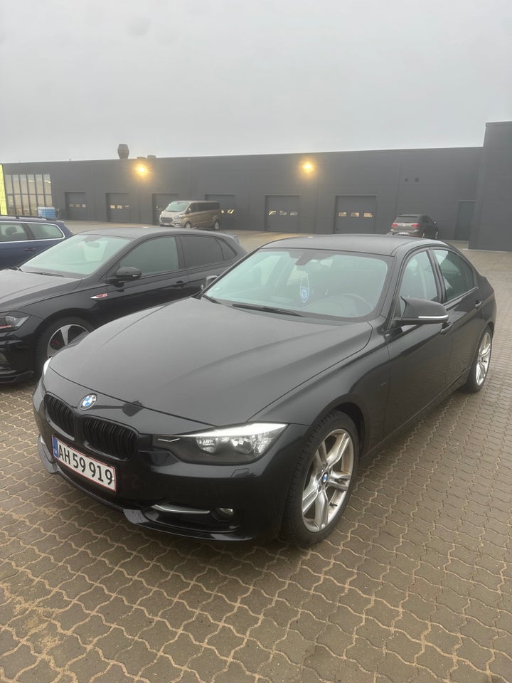 BMW 328i 2,0 Sport Line aut. 4d