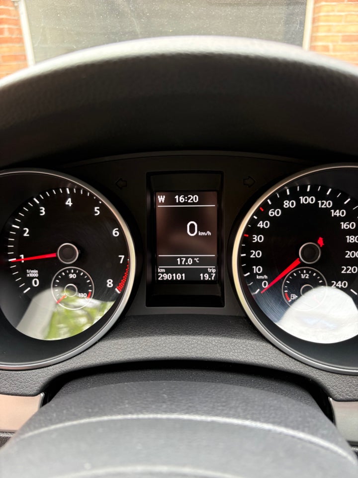 VW Golf VI 1,4 TSi 122 Highline 5d