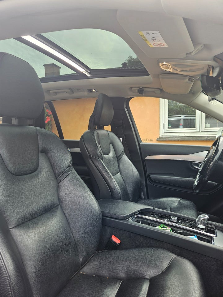 Volvo XC90 2,0 T8 407 Inscription aut. AWD 7prs 5d