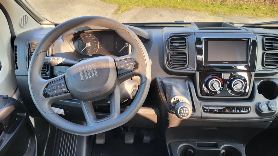 Weinsberg CaraCompact 600 2,3 Pepper 3d