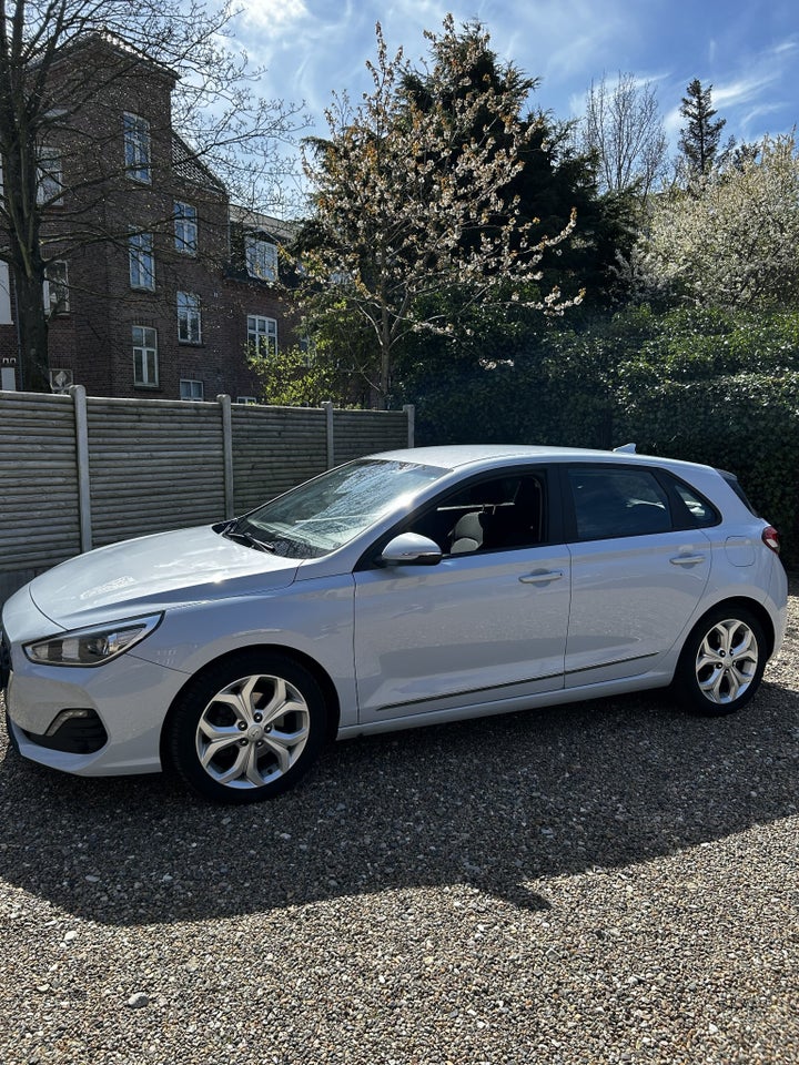 Hyundai i30 1,0 T-GDi Trend 5d