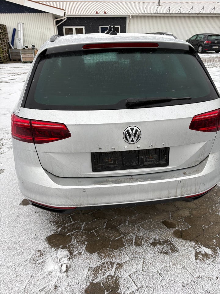 VW Passat 2,0 TDi 190 Business+ DSG 4d