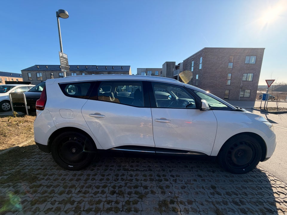 Renault Grand Scenic IV 1,2 TCe 130 Zen 7prs 5d