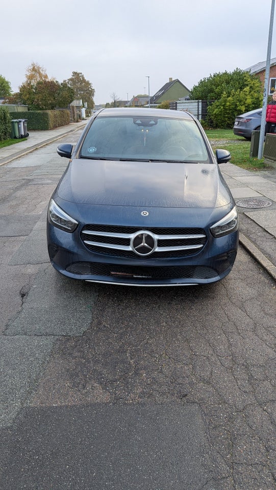 Mercedes B200 d 2,0 Advantage aut. 5d