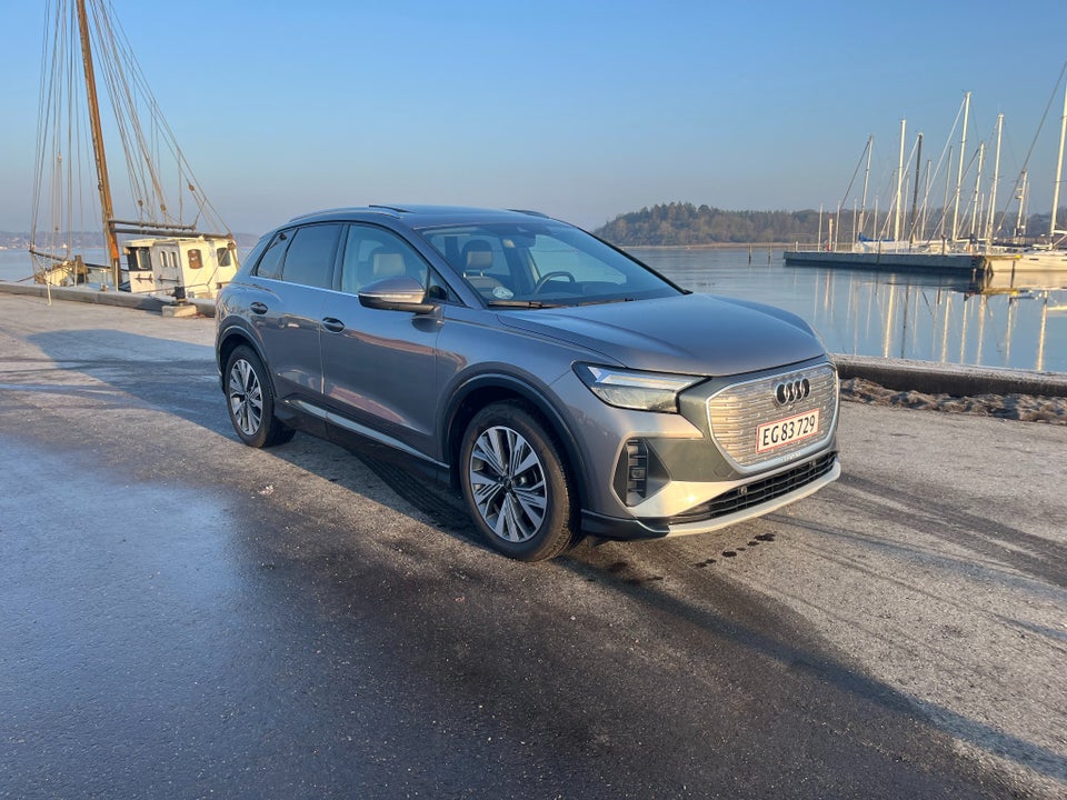 Audi Q4 e-tron 40 Advanced 5d