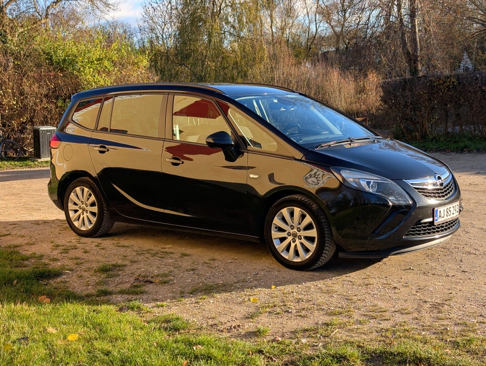 Opel Zafira Tourer 1,4 T 140 Enjoy eco 7prs 5d
