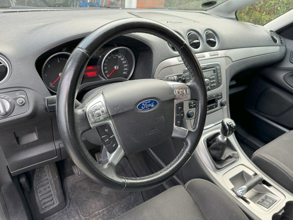 Ford S-MAX 2,0 TDCi 140 Trend 7prs 5d