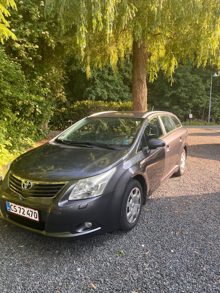 Toyota Avensis 2,0 D-4D T3 stc. 5d