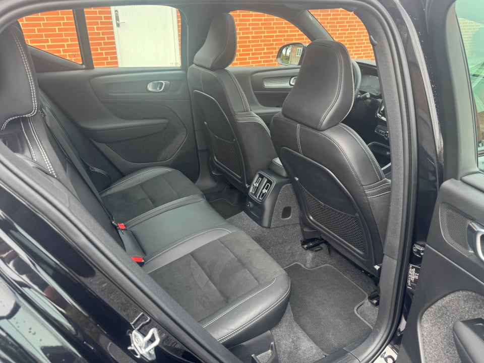 Volvo XC40 1,5 T5 ReCharge Inscription aut. 5d