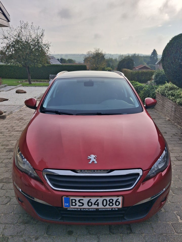 Peugeot 308 1,6 BlueHDi 120 Style Limited SW 5d