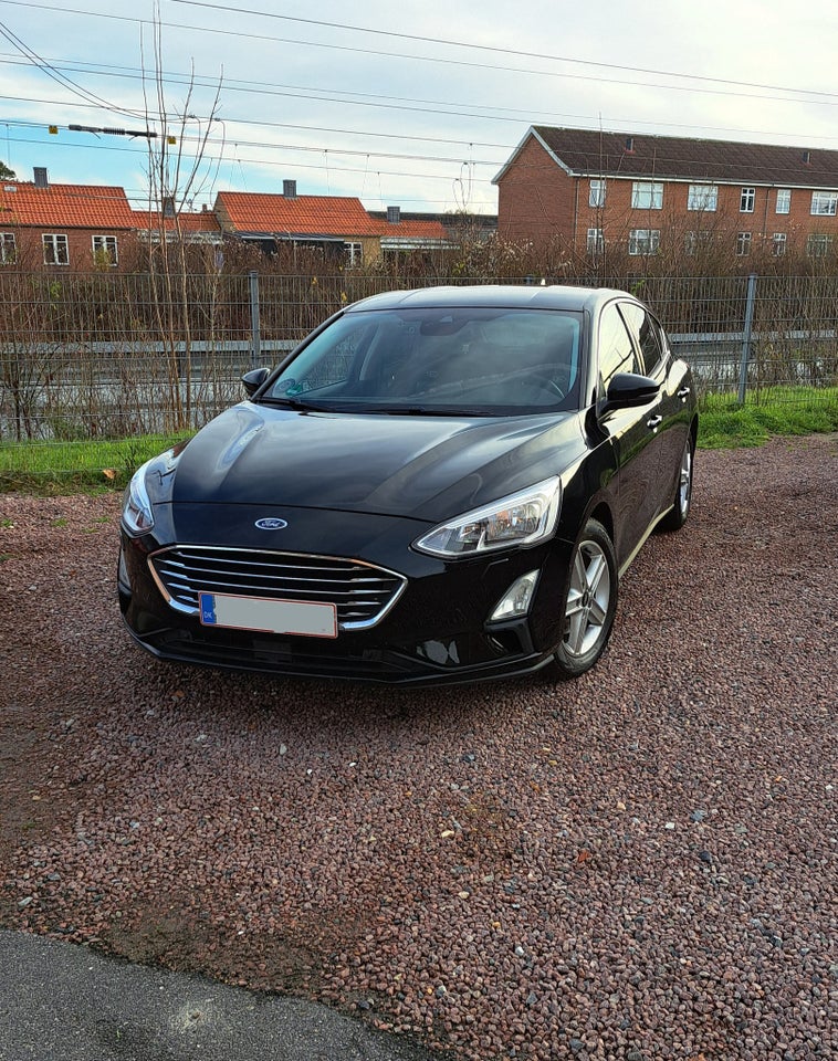 Ford Focus 1,0 EcoBoost Titanium 5d