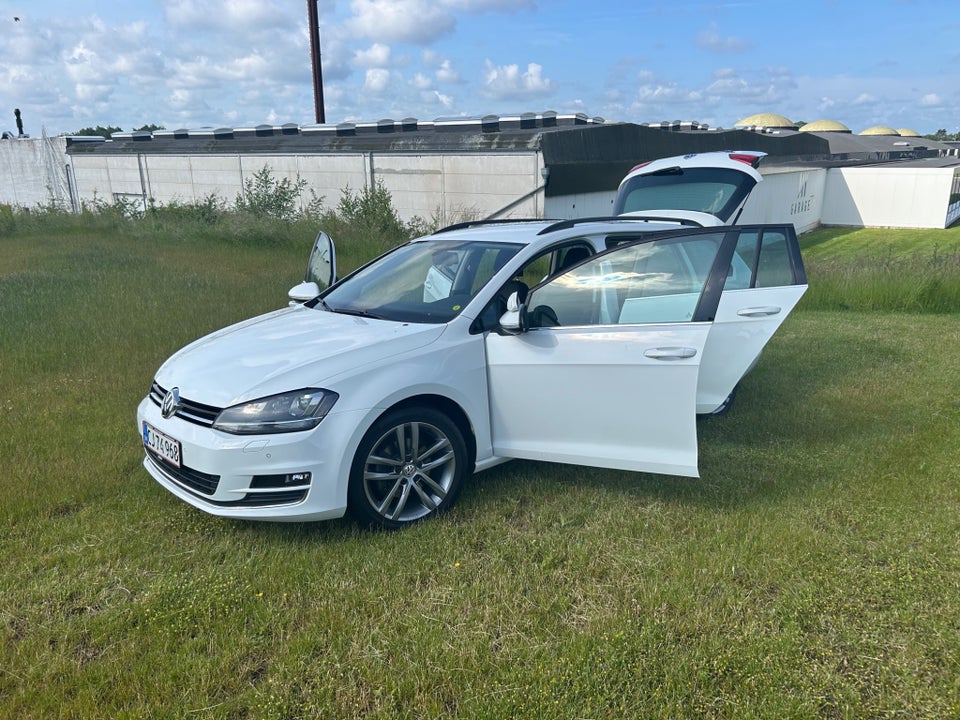 VW Golf VII 2,0 TDi 150 Highline Variant BMT 5d