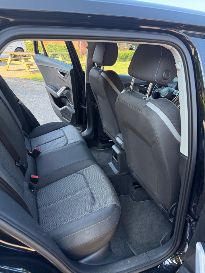 Audi Q2 1,6 TDi 116 Sport S-tr. 5d