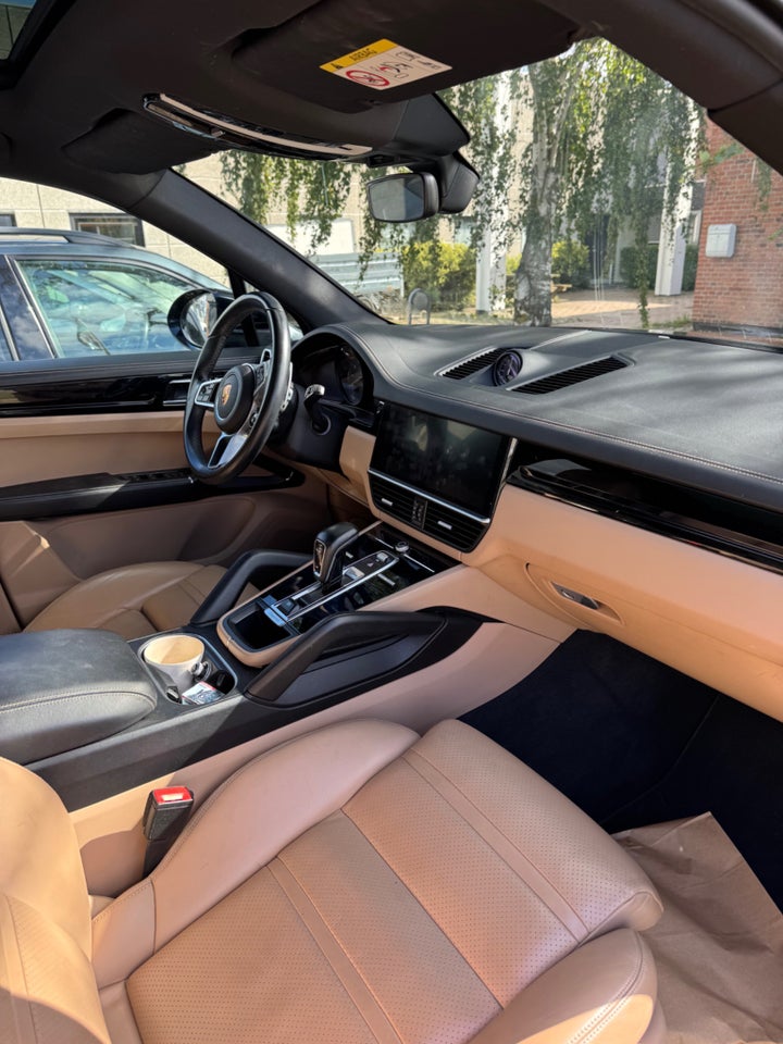 Porsche Cayenne 3,0 E-Hybrid Tiptr. 5d