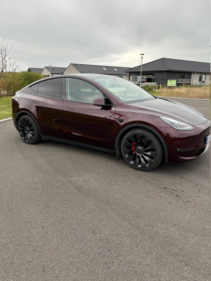 Tesla Model Y Performance AWD 5d