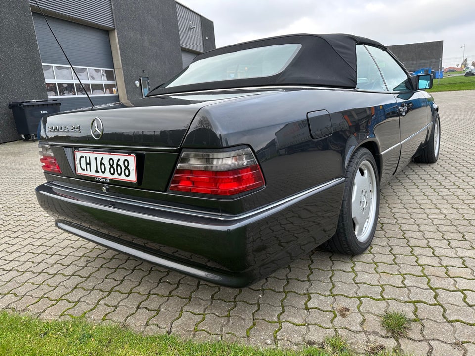 Mercedes 300 CE-24 3,0 Cabriolet aut. 2d