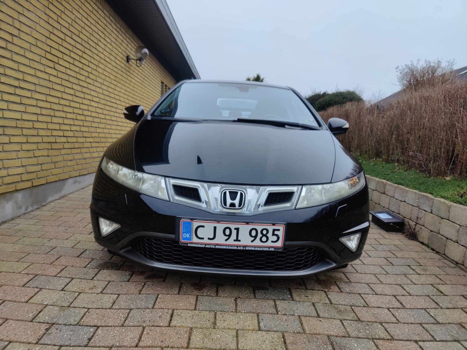 Honda Civic 1,8 Sport 5d