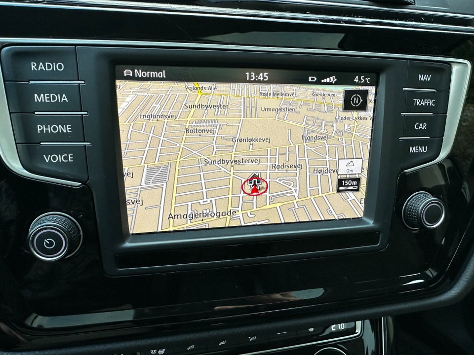 VW Touran 2,0 TDi 190 Highline DSG 7prs 5d