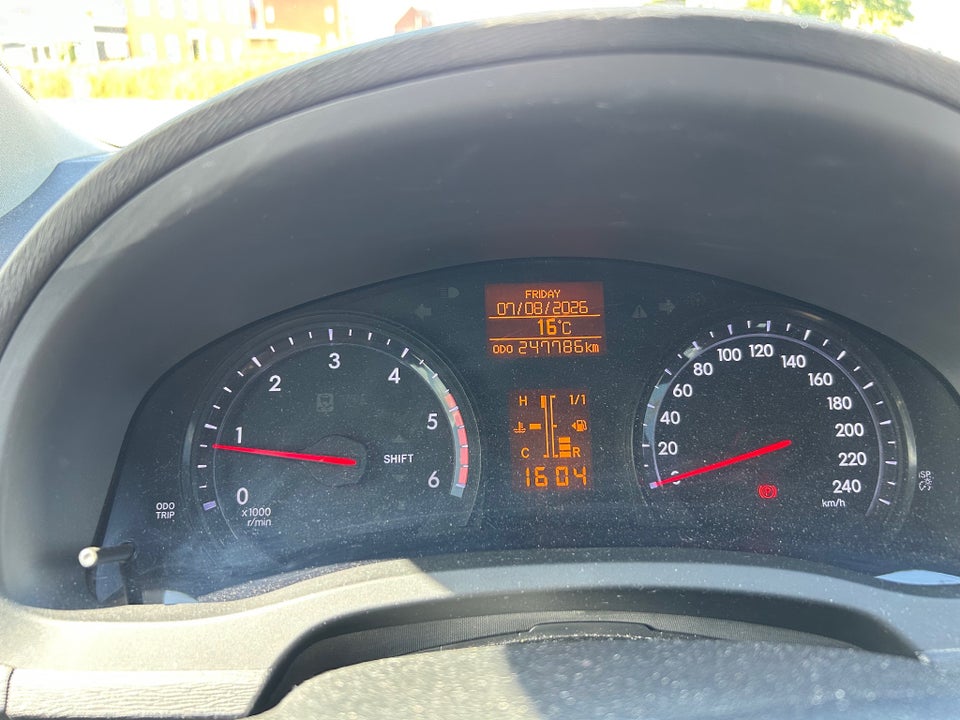 Toyota Avensis 2,0 D-4D T1 stc. 5d