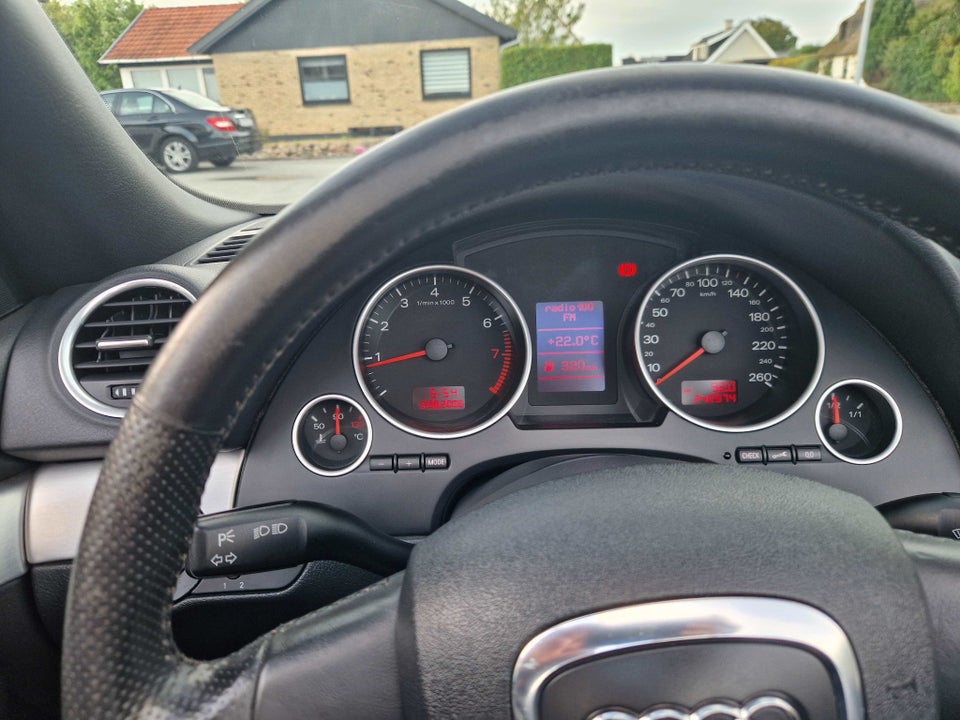 Audi A4 1,8 T 163 Cabriolet 2d