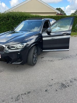 BMW X3 2,0 xDrive30e M-Sport+ aut. Benzin 4x4 4x4 aut. Automatgear modelår 2022 km 42000 Gråmetal AB
