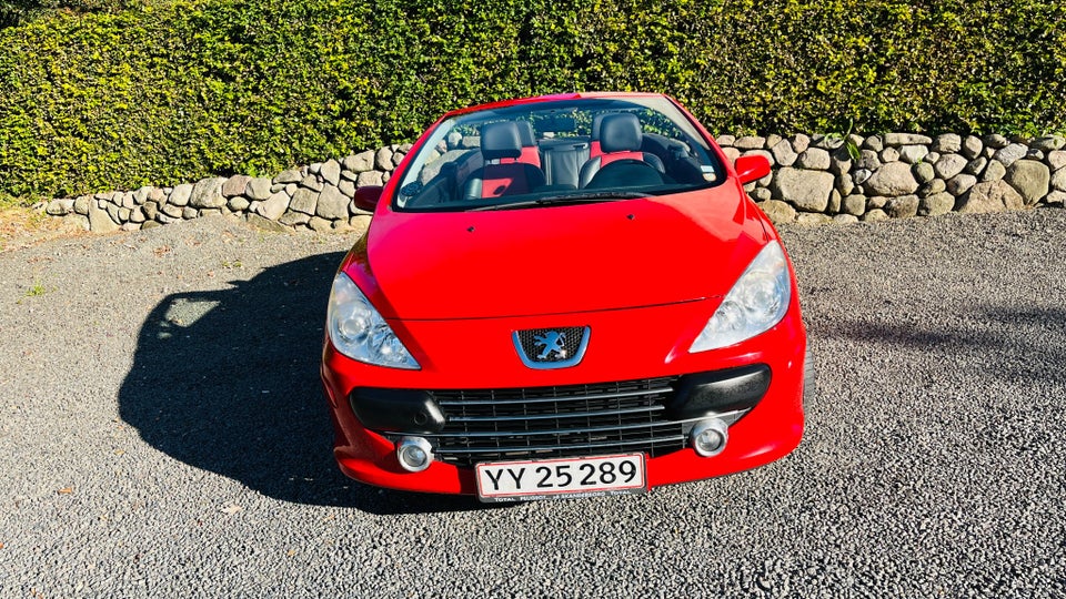 Peugeot 307 2,0 16V CC 2d