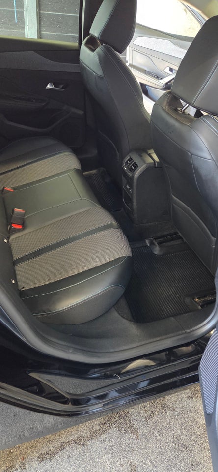 Peugeot 308 1,5 BlueHDi 130 Allure Pack SW EAT8 5d