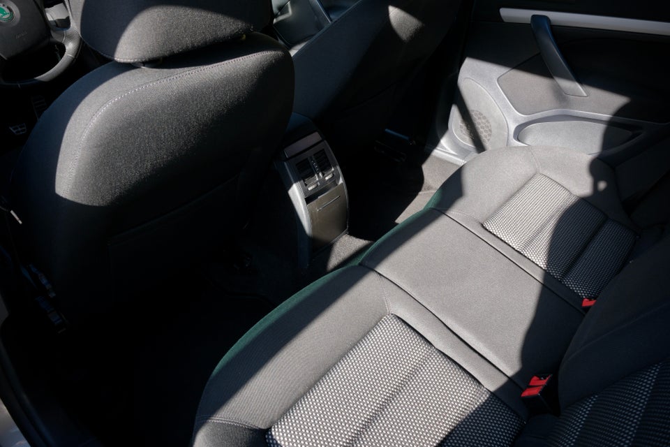 Skoda Octavia Scout 2,0 FSi 4x4 5d