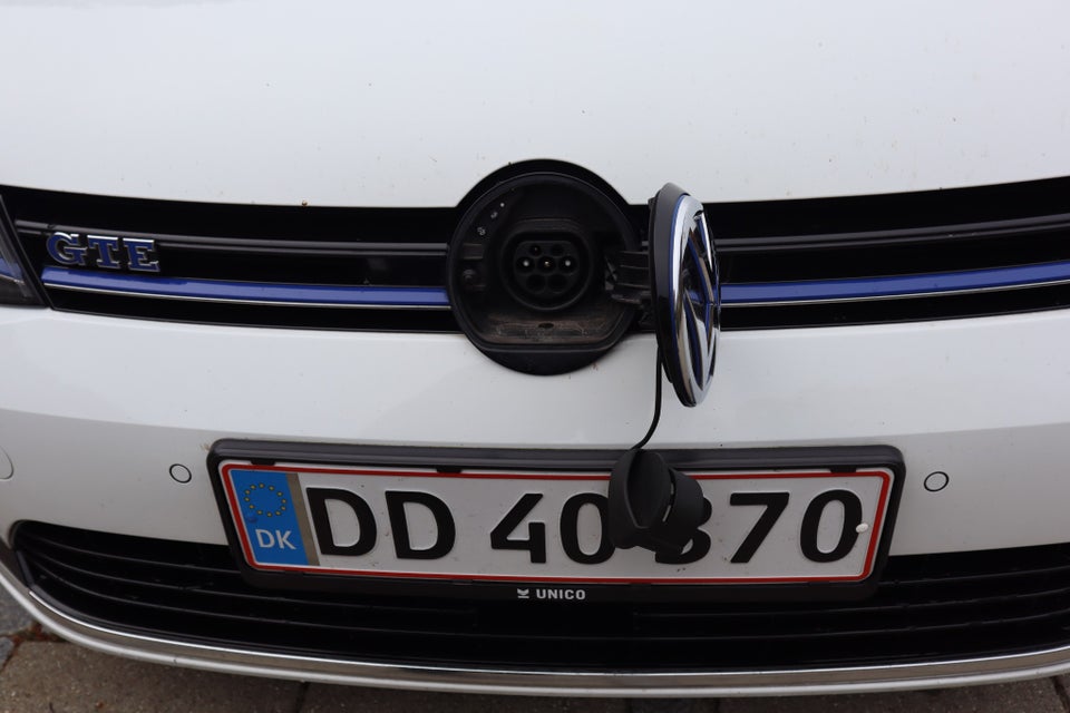 VW Golf VII 1,4 GTE DSG 5d