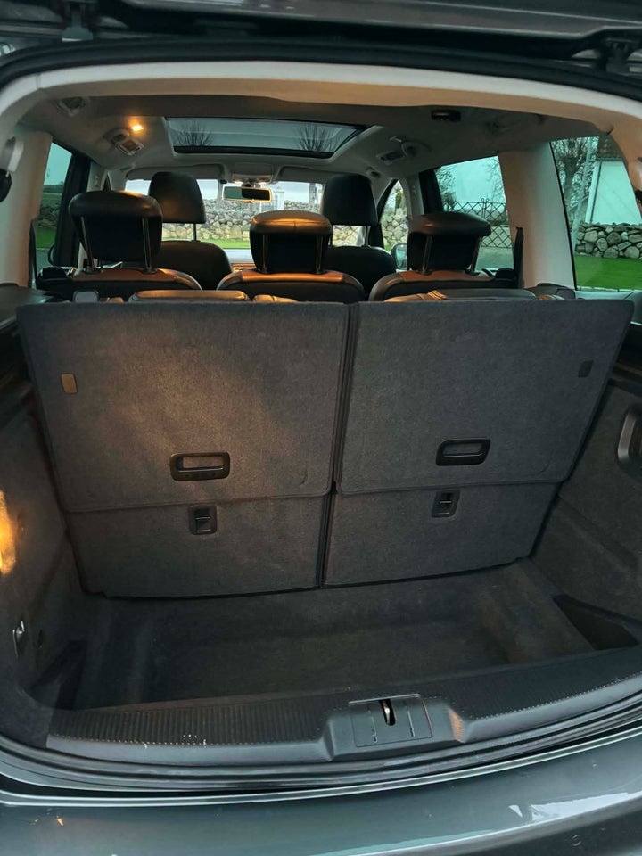 VW Sharan 2,0 TDi 170 Highline DSG 7prs 5d