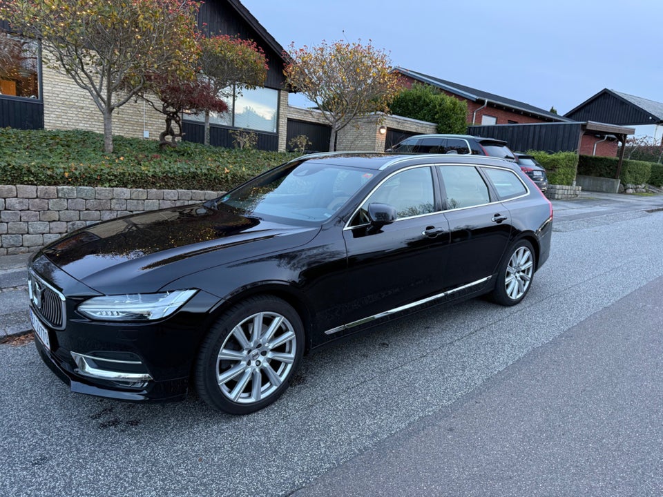 Volvo V90 2,0 T5 250 Inscription aut. 5d