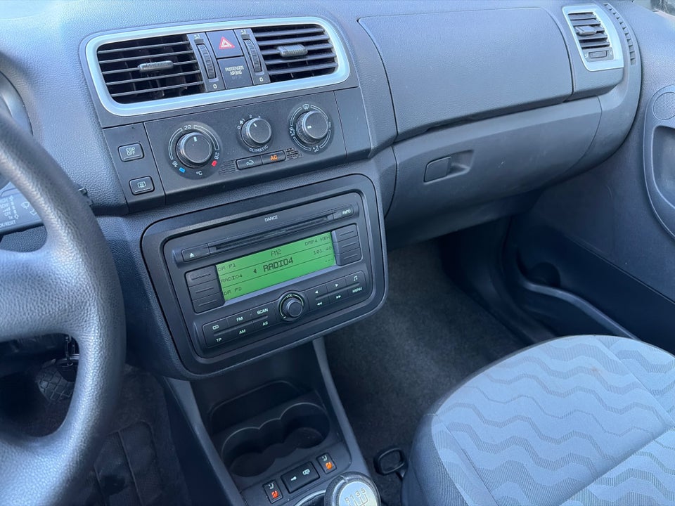 Skoda Fabia 1,2 12V Ambiente 5d