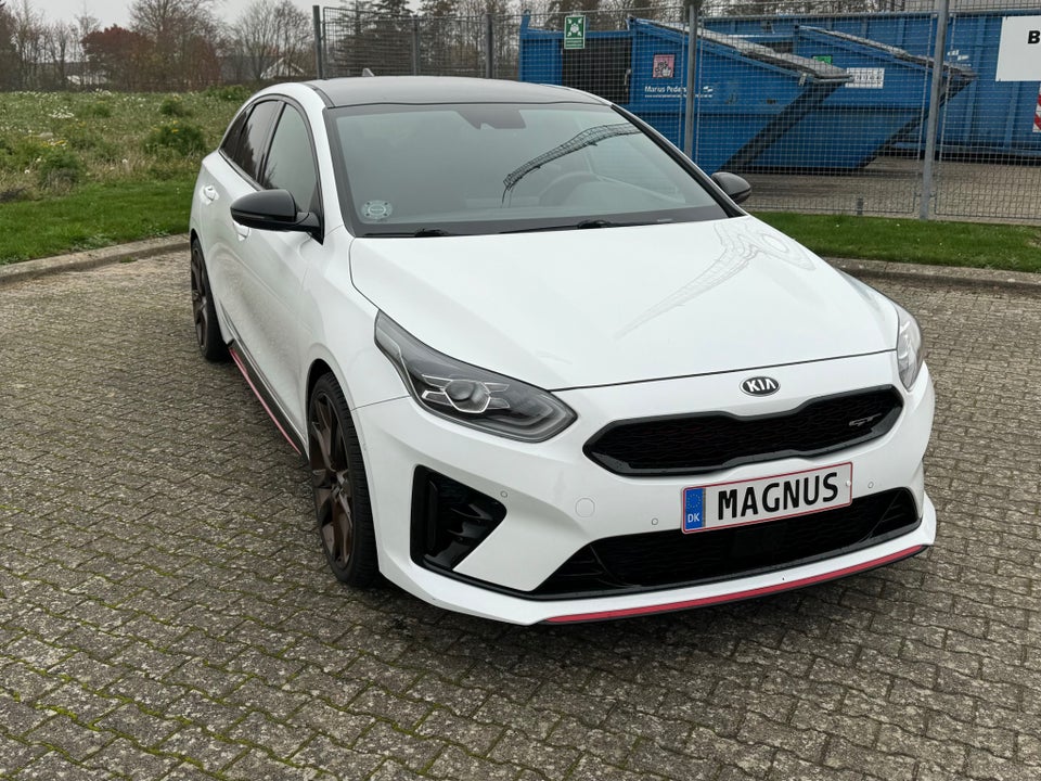 Kia ProCeed 1,6 T-GDi GT DCT 5d